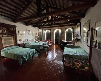 B&B Villa Gradenigo - San Pietro di Feletto - Schlafzimmer