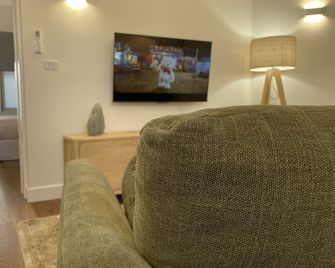 Econo Lodge Hacienda International - Sale - Вітальня