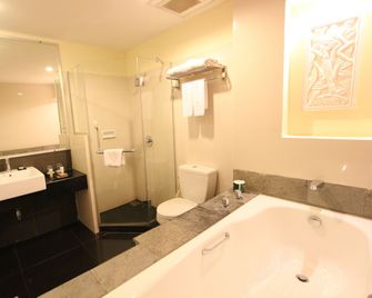 Harmoni One Convention Hotel & Service Apartments - Batam