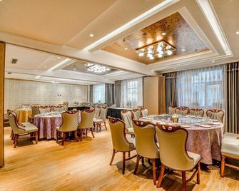 Sunshine Holiday Hotel - Chengde - Restaurant