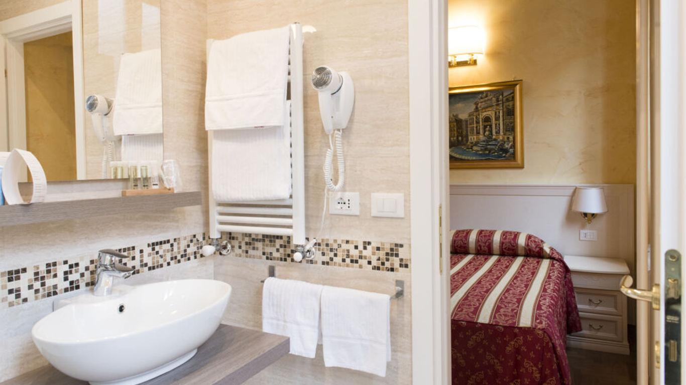 Domus Trevi