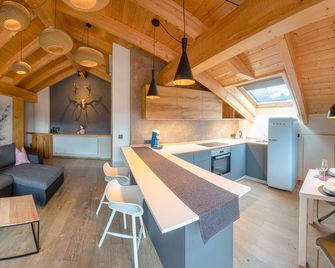 Modern, newly renovated apartment for 2 persons in Krün - Krün - Kitchen