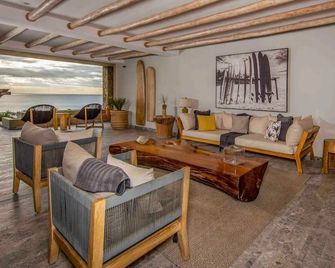 3bd Soleado: Ocean Views, Pool & Resort Beach - San José del Cabo - Wohnzimmer