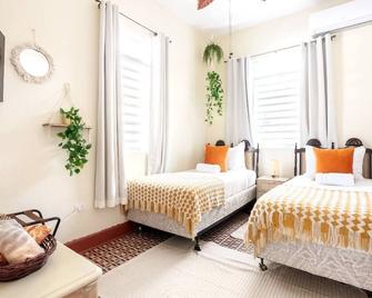 610@Miramar - San Juan - Habitación