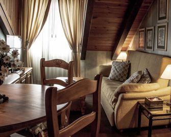 Hotel Pradas Ordesa - Broto
