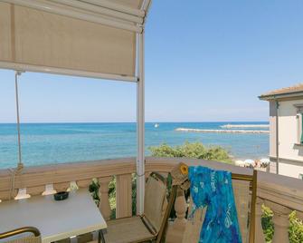 Villa Corallo Sofia - San Vincenzo - Balcone