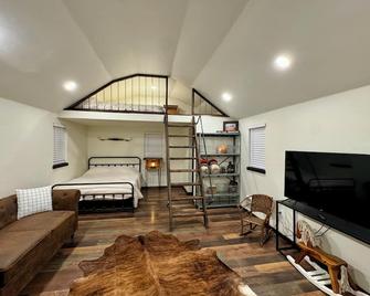 The Cowboy Cabin - Marion - Habitación