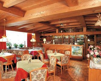 Hotel Monte Cherz - Arabba - Bar