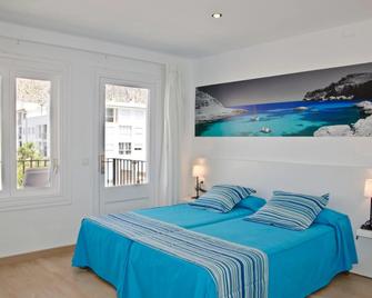 Hotel Capri - Port de Pollença - Bedroom