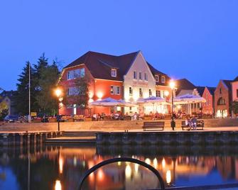 Der Insulaner - Hotel & Restaurant - Lenz - Gebouw