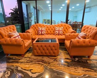 아룬사콘 럭셔리 콘도 - 삼콕 - 라운지