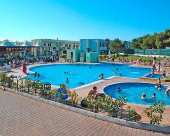 Hotel Thàlas Club - Giurdignano - Pool