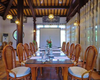 Lang Co Beach Resort - Phu Loc - Restaurant