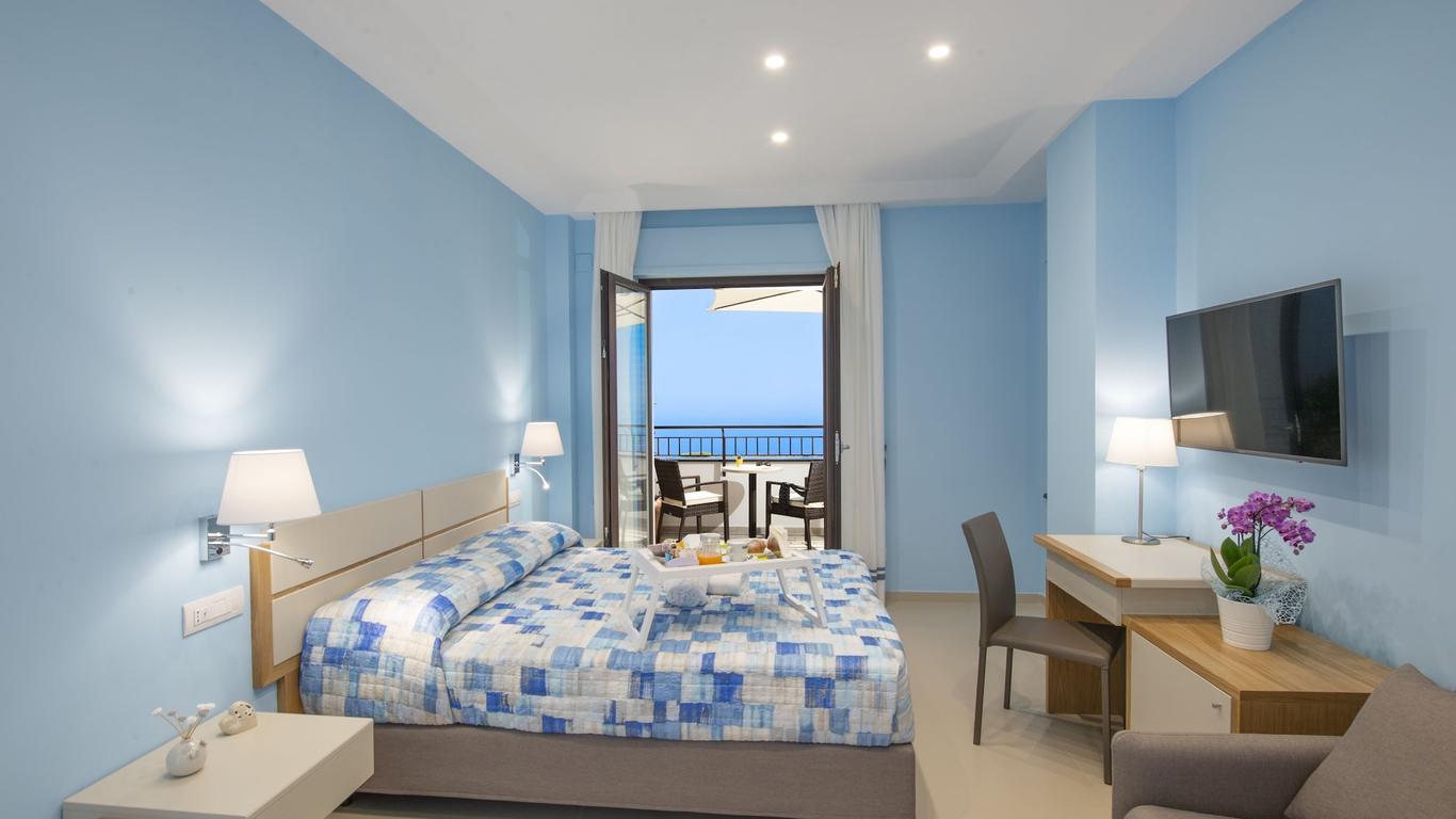 Villa Paradise Resort