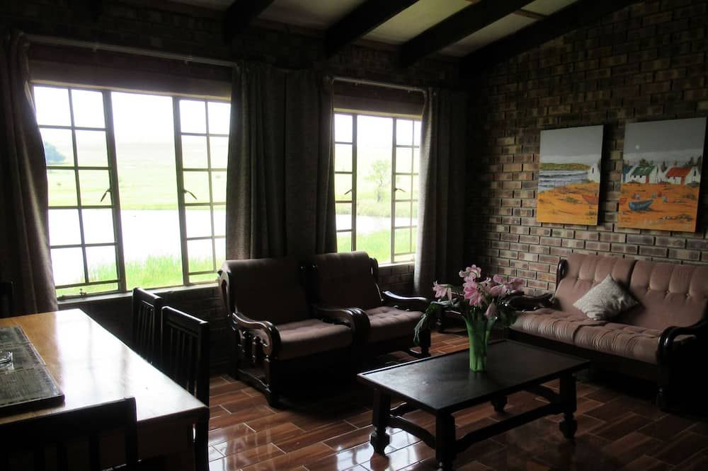 Elandskloof Trout Farm - Dullstroom - Вітальня