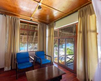 F-Zeen Boutique Hotel Zanzibar - Uroa - Living room