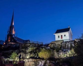 Auberge Centre Ville - Saguenay - Edifici
