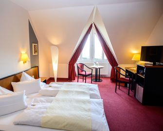 City Hotel Aschersleben - Aschersleben - Bedroom