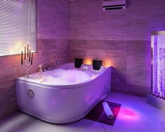 Abri Cosy - Suite Romantique en Camargue - Saint-Gilles