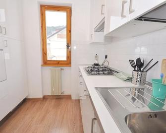 Amami Viaggi - Casa dei Tigli - Roccaraso - Cocina