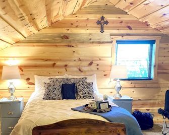 Erickson Mountain Retreat. A Wonderful Wyoming Black Hills Getaway! - Sundance - Schlafzimmer