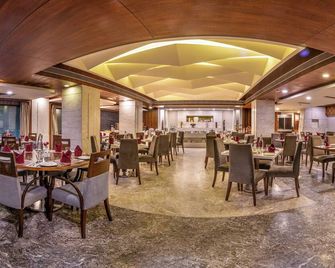 Lords Plaza Surat - Surat - Restaurant
