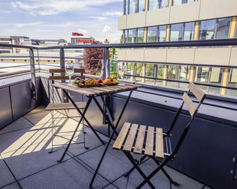 Aparthotel Adagio Access Stuttgart Airport Messe - Nehren - Balkon