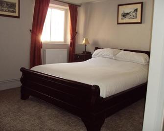 The George Inn - Warminster - Habitación