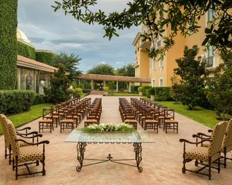 CASAMAYOR Saltillo, Hotel Hacienda - Saltillo - Innenhof