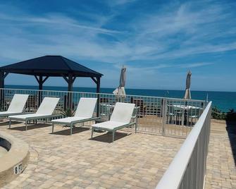 Melbourne Beach Resort & Surf Club - Melbourne Beach - Balcony