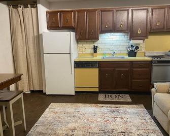 Cozy Mountain-Side Condo #10 at Greek Peak - Cortland - Kitchen