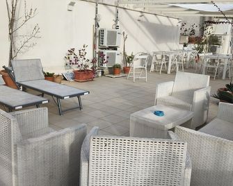 Trani La Grazia B&b - 特拉尼 - 天井