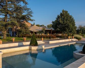 Chambres d'Hotes Belair - Lherm - Piscina