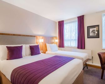 Quality Hotel Hampstead - London - Bedroom
