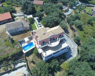 Geomar House 2 Sky & View - Perama - Building