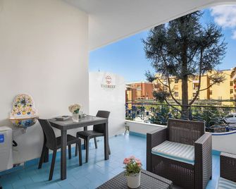 The Reef - Sorrento - Balcón
