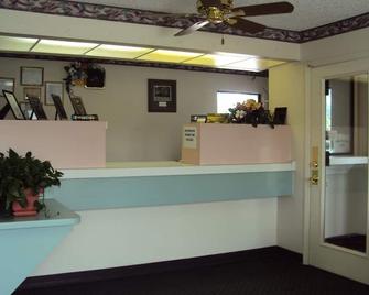 Western Motel - Folkston - Front desk