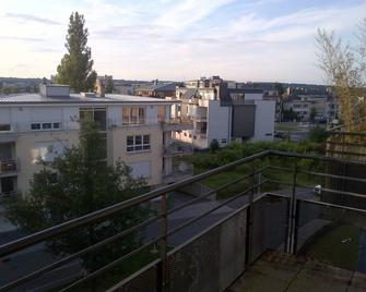 2 Bedroom Rooftop With Terraces In Luxembourg City - Luxembourg - Balcony