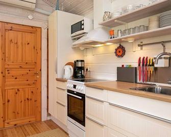 6 person holiday home in Roslev-By Traum - Roslev - Cocina