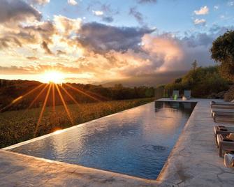 Domaine de Peretti della Rocca - Figari - Piscine