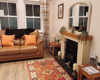 Central Ripon - Sleeps 3 - Garden - Pet Friendly - Ripon - Sala de estar