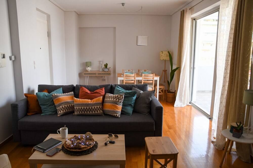 Ageliki's Athens Apartment - אתונה - סלון