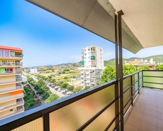 Homeholidaysrentals Playamar - Costa Barcelona - Malgrat de Mar - Balcón