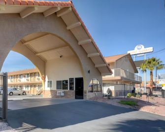 Hotel Galaxy - Las Vegas - Building