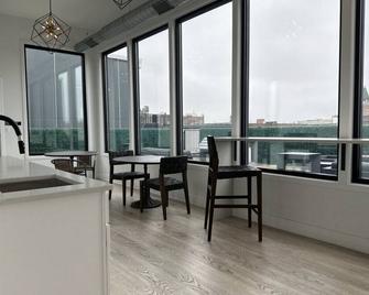 The Bow – Your Chic Urban Retreat in Fells Point, Baltimore! - Baltimore
