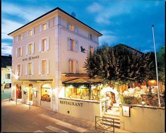 Hôtel de France - Ferney-Voltaire - Building