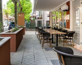 โรงแรมสเตรซา - ริมินี