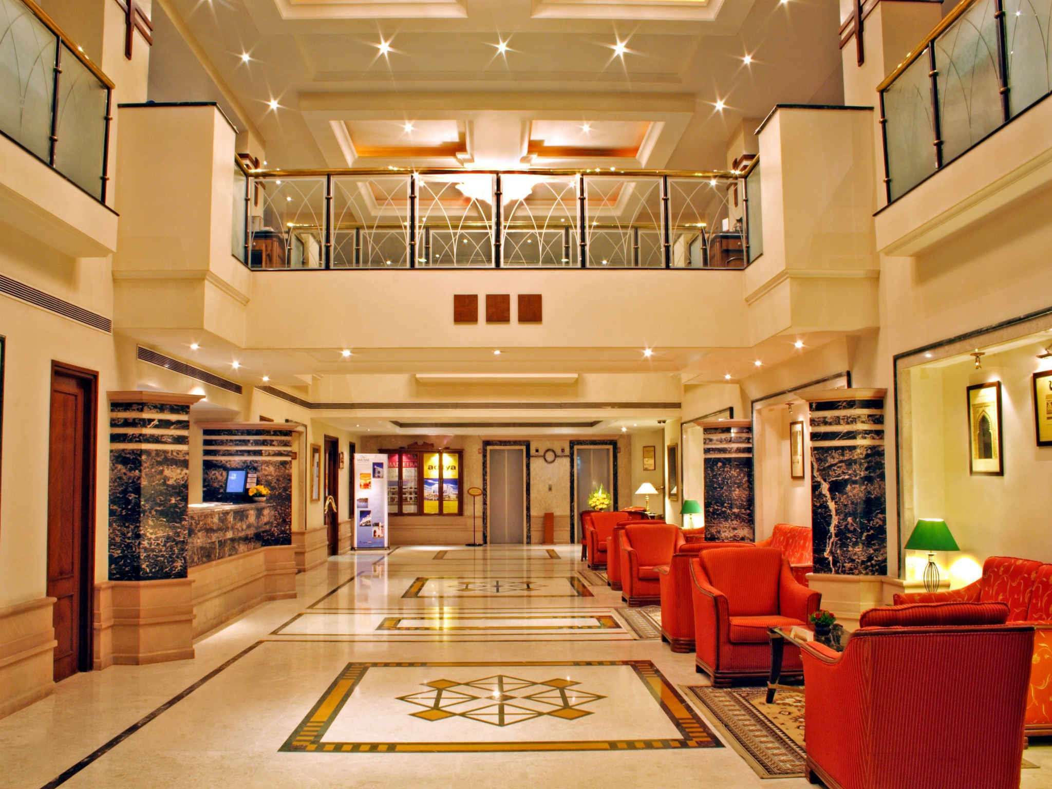 Aditya Park-A Sarovar Portico Hotel - היידרבד - לובי
