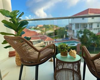 Hotel Alexandrina - Kingstown - Balcon