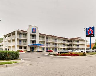 Motel 6 Baltimore - BWI Airport - Linthicum Heights - Building